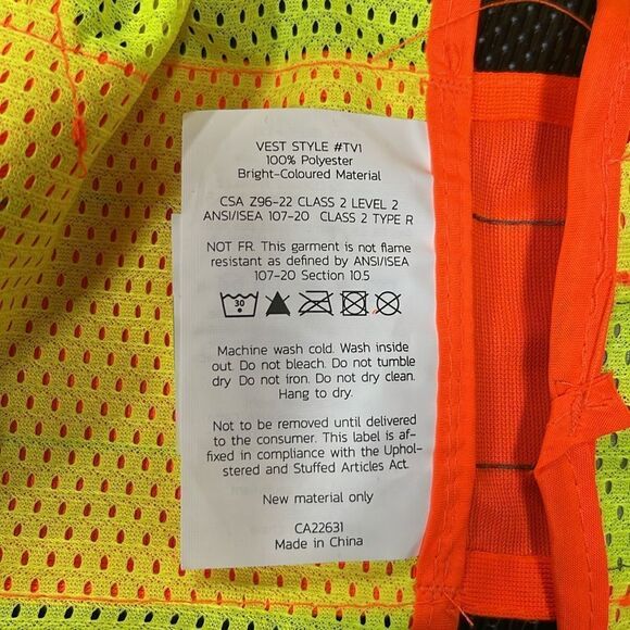 High-Visibility Safety Vest with Reflective Stripes. One size. - Picture 7 of 7